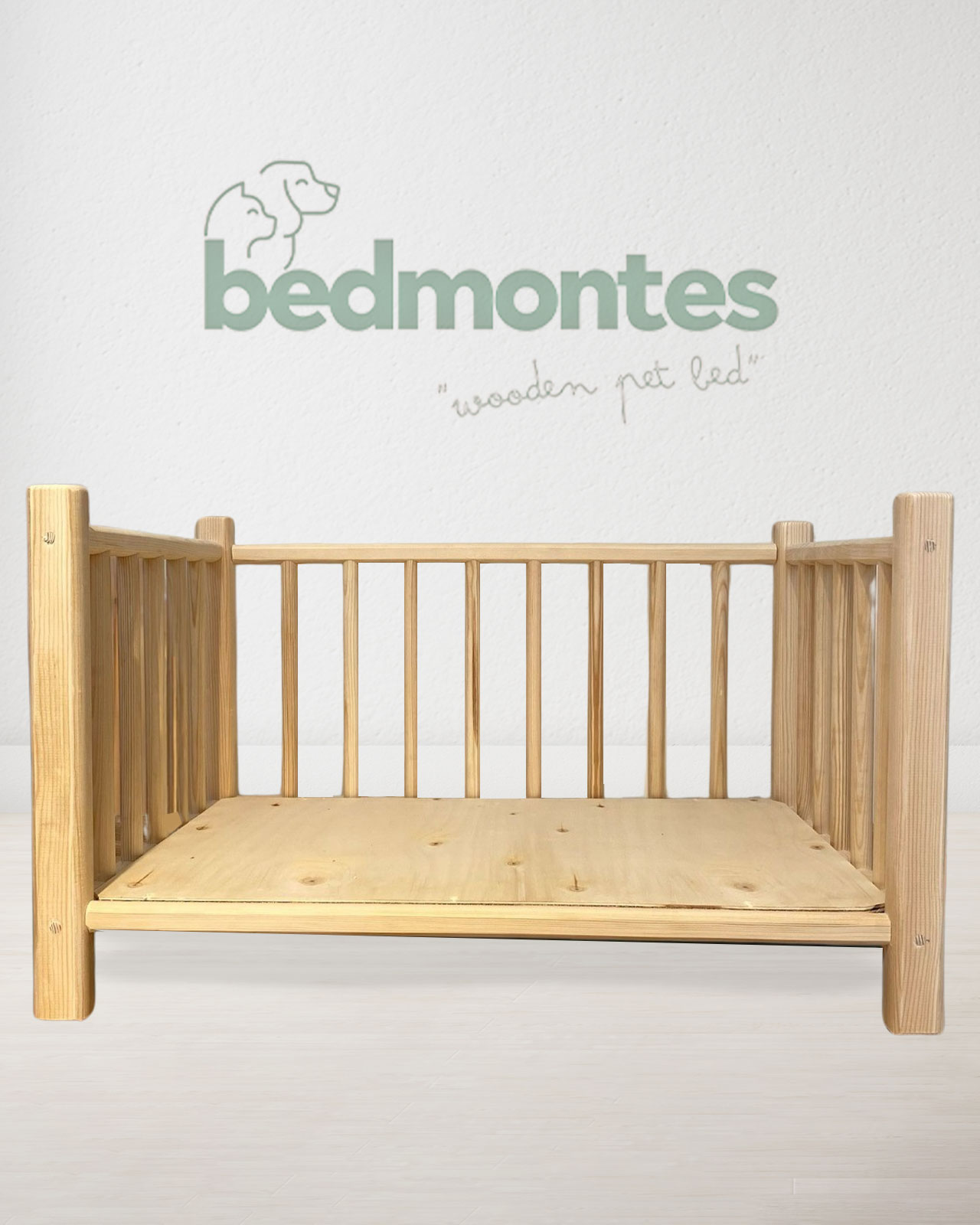 Nia Model Ahşap Evcil Hayvan Yatağı